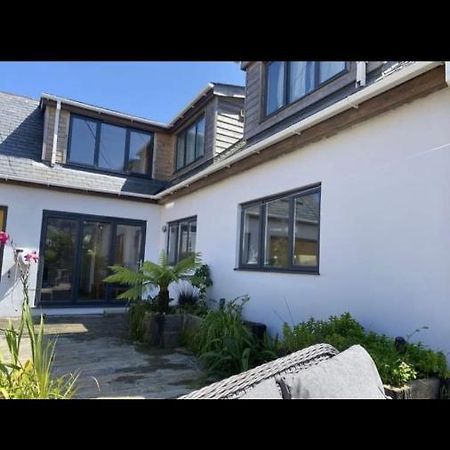 Storm Cottage B&B Hugh Town Экстерьер фото
