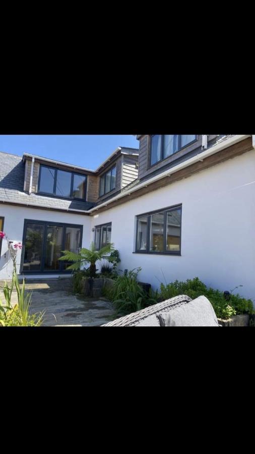 Storm Cottage B&B Hugh Town Экстерьер фото